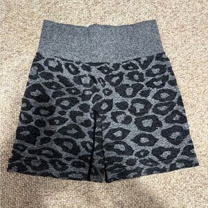 NVGTN Leopard Print Biker Shorts